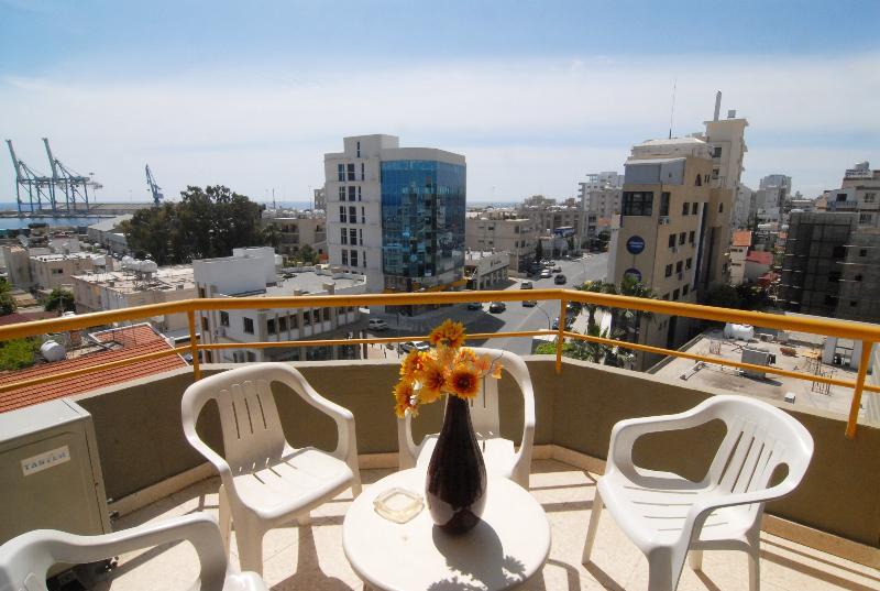 Sunflower Hotel Apartments Larnaca Exteriér fotografie