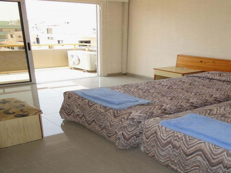 Sunflower Hotel Apartments Larnaca Exteriér fotografie